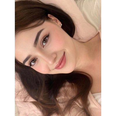 yasmineclara05's profile picture