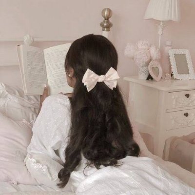 Lunora·'s profile picture