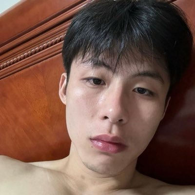 wangshuosb33's profile picture
