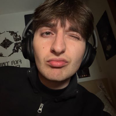 carlyraenator's profile picture