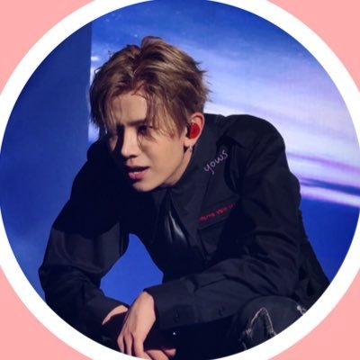 𝒚𝒐𝒘𝒔 🍎's profile picture