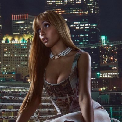 FlashyEggplant's profile picture