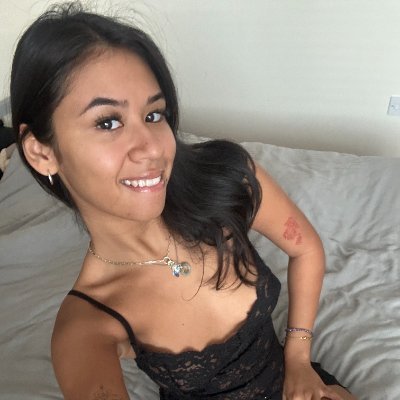 lovelyyykarinaa's profile picture