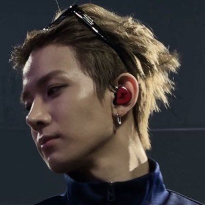 enhaizna's profile picture