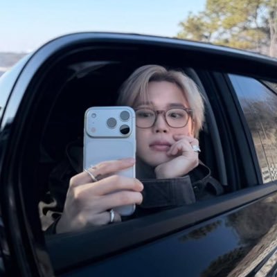 luvi 사랑's profile picture