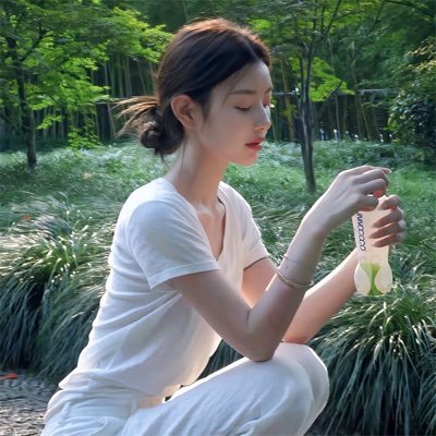 shop_love01's profile picture