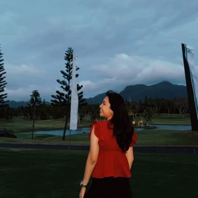 admirebini's profile picture