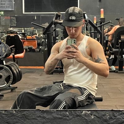 dandanzin25's profile picture