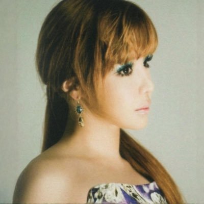 봄 ⟢'s profile picture