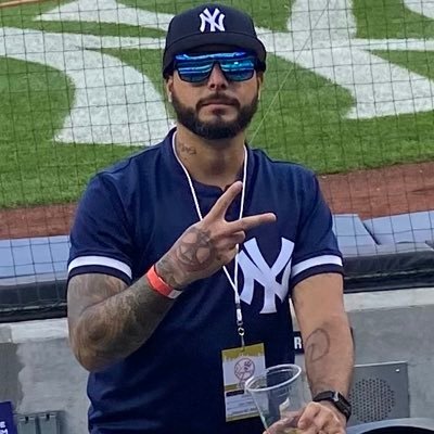 CantH0ldMe_'s profile picture