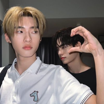 riri .🐾 ݁˖'s profile picture
