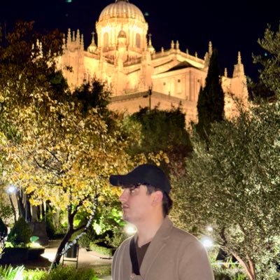 DERW HUIZA's profile picture