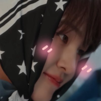 💙 blue 🩵 shinee season 💎's profile picture
