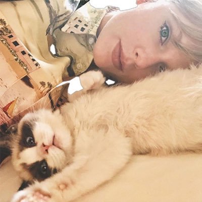 د. اوفيليا's profile picture