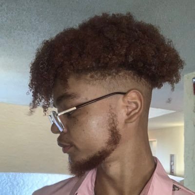chris :('s profile picture