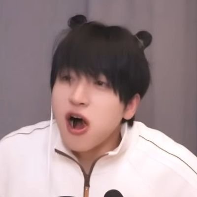 제이 💭🍀's profile picture