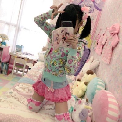𓊆ྀིLolita𓊇ྀི 🍭locked in🦄🍭's profile picture