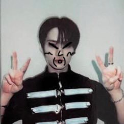 void ⪩ ․․ ⪨'s profile picture