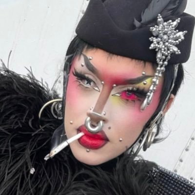 pau ★'s profile picture