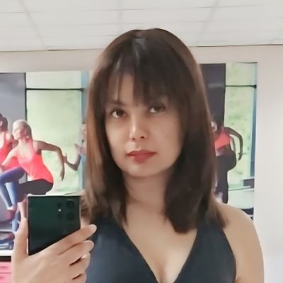 ژ's profile picture