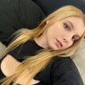 Emily Pe Thomas 的头像
