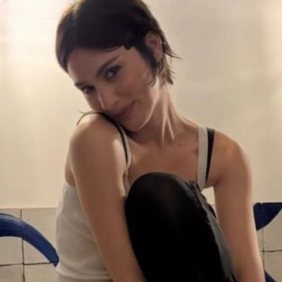 anisa ★'s profile picture