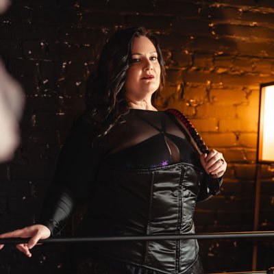 MistressDarren's profile picture