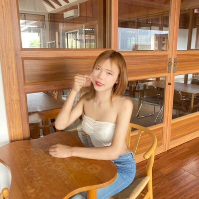 nan697725187592's profile picture