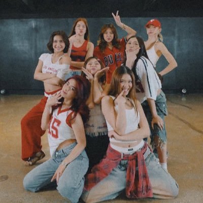 FabClare08's profile picture