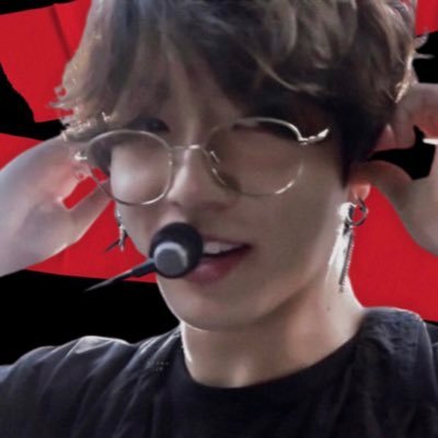 lcvemcze's profile picture