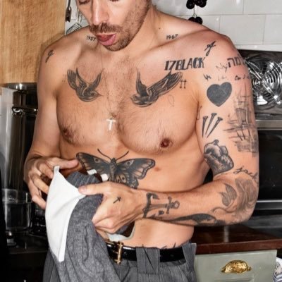 Ꙭ's profile picture