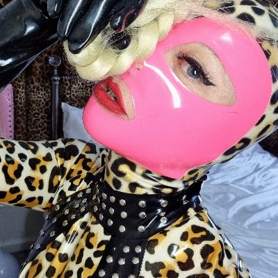 Miss Carina Layne's profile picture