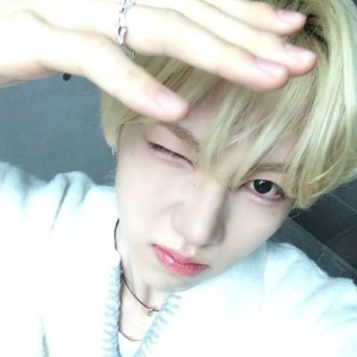 fuv..'s profile picture