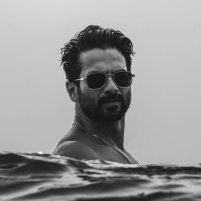 Shahid Kapoor's profile picture