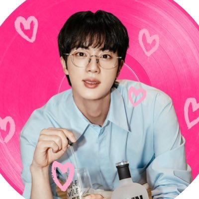 May⁷ 🄴🄲🄷🄾's profile picture