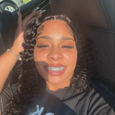 Slutmeout1010's profile picture