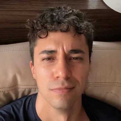 tiago's profile picture