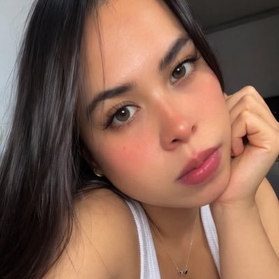 andreinaSecret's profile picture