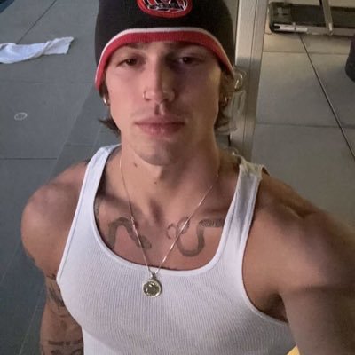 denny's profile picture