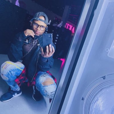 Big dick+fat ass=😈's profile picture