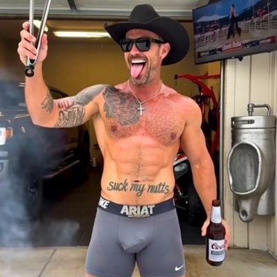 jakeliftsheavy's profile picture