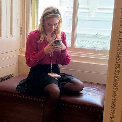 juliegraceb's profile picture