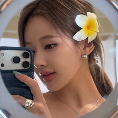 belle loops's profile picture