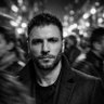 B's profile picture
