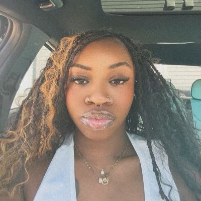 Bĩġ Mõůtħ 💋's profile picture
