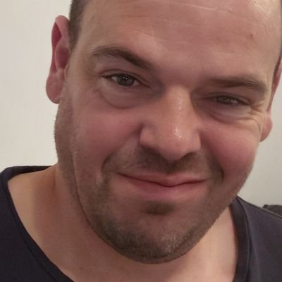 Lee's profile picture