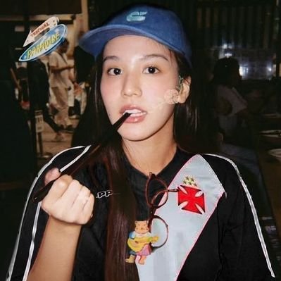 shelovezenglot's profile picture