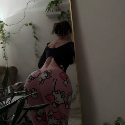 Karen's profile picture