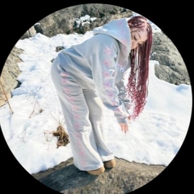 zena627p's profile picture