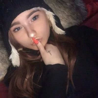 frostyw0rldbaby's profile picture